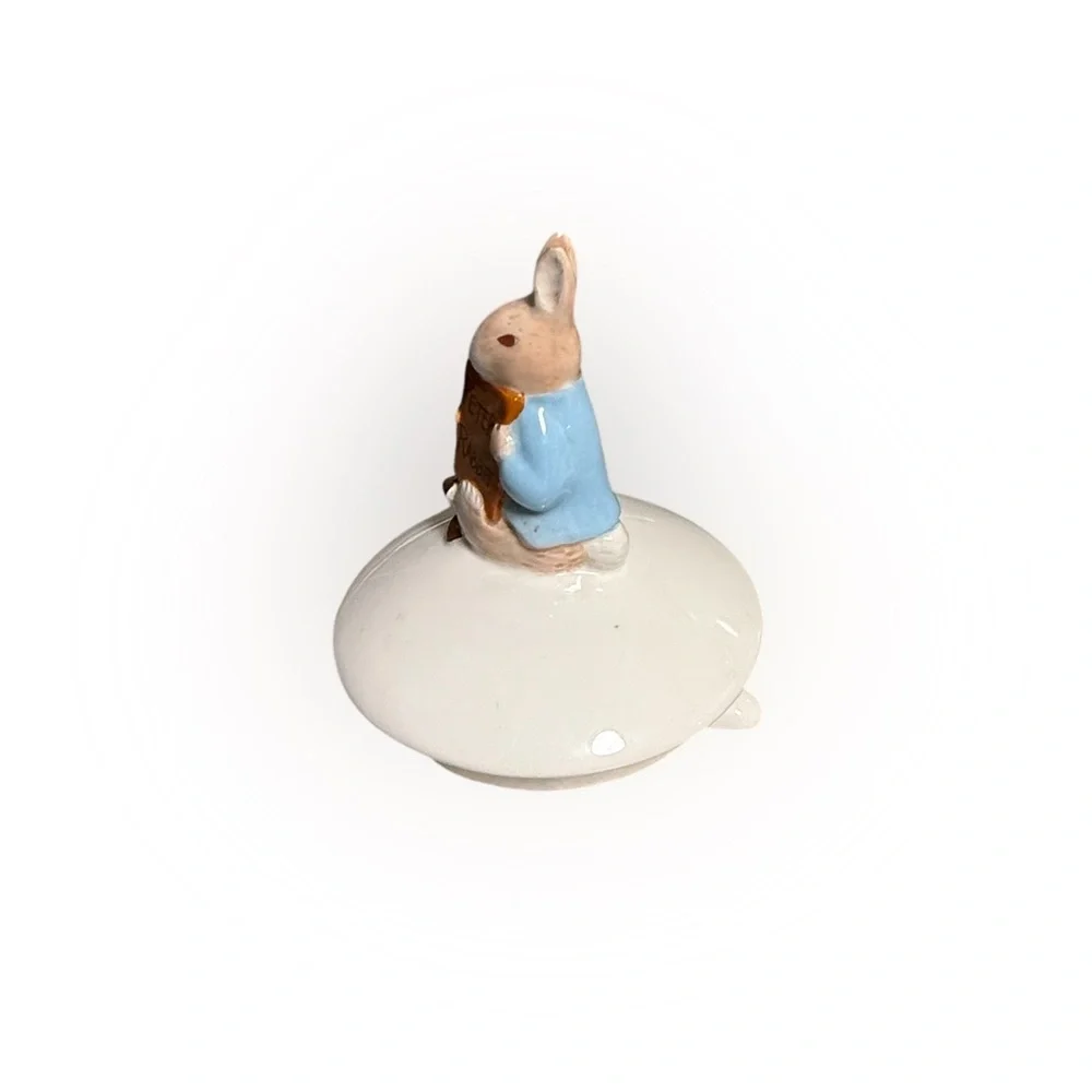 Vintage Peter Rabbit Ceramic Teapot with Pink Handle – Beatrix Potter - Picture 9 of 16